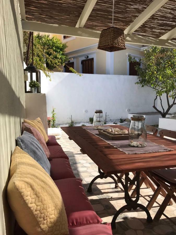 Villa Yalitzi à Symi Extérieur photo
